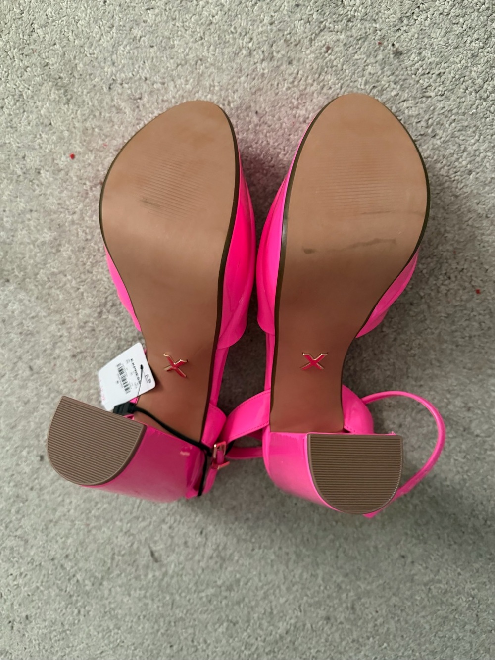 Express Hot Pink Patent Platform Heels - Picture 4 of 5